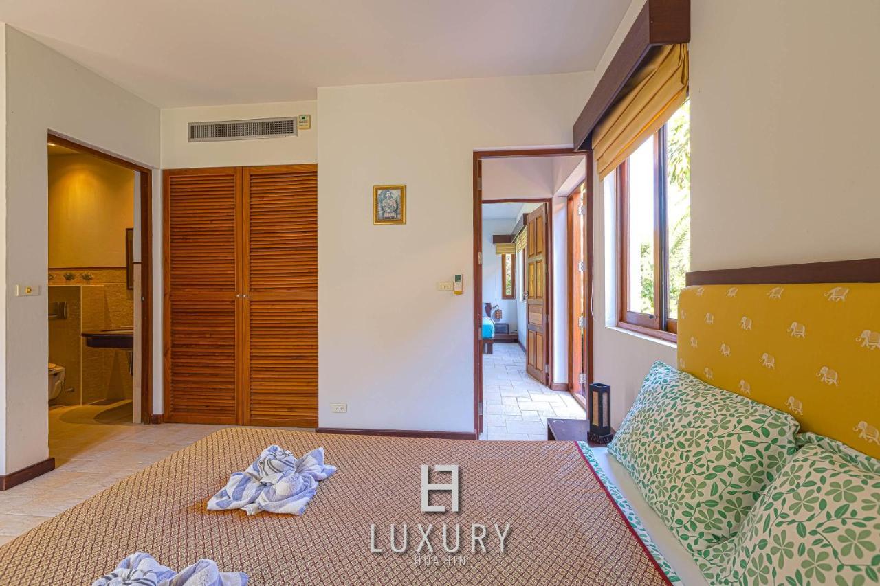 5 Bedroom Bali Style Mansion Wl2 ホアヒン郡 エクステリア 写真